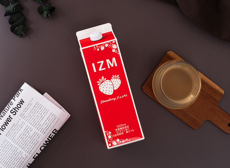 izm-strawberry